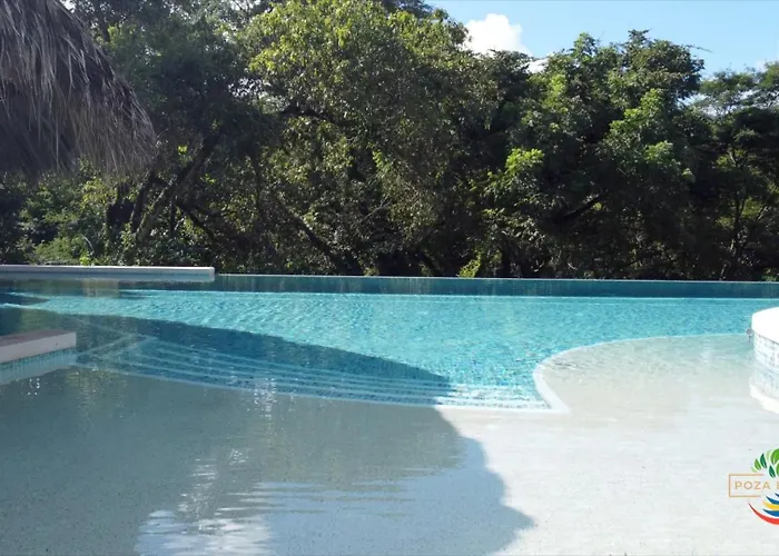 Hotel Poza Blanca Lodge