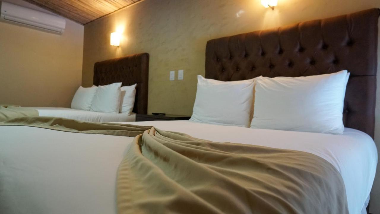 Bed and breakfast Poza Blanca 3*